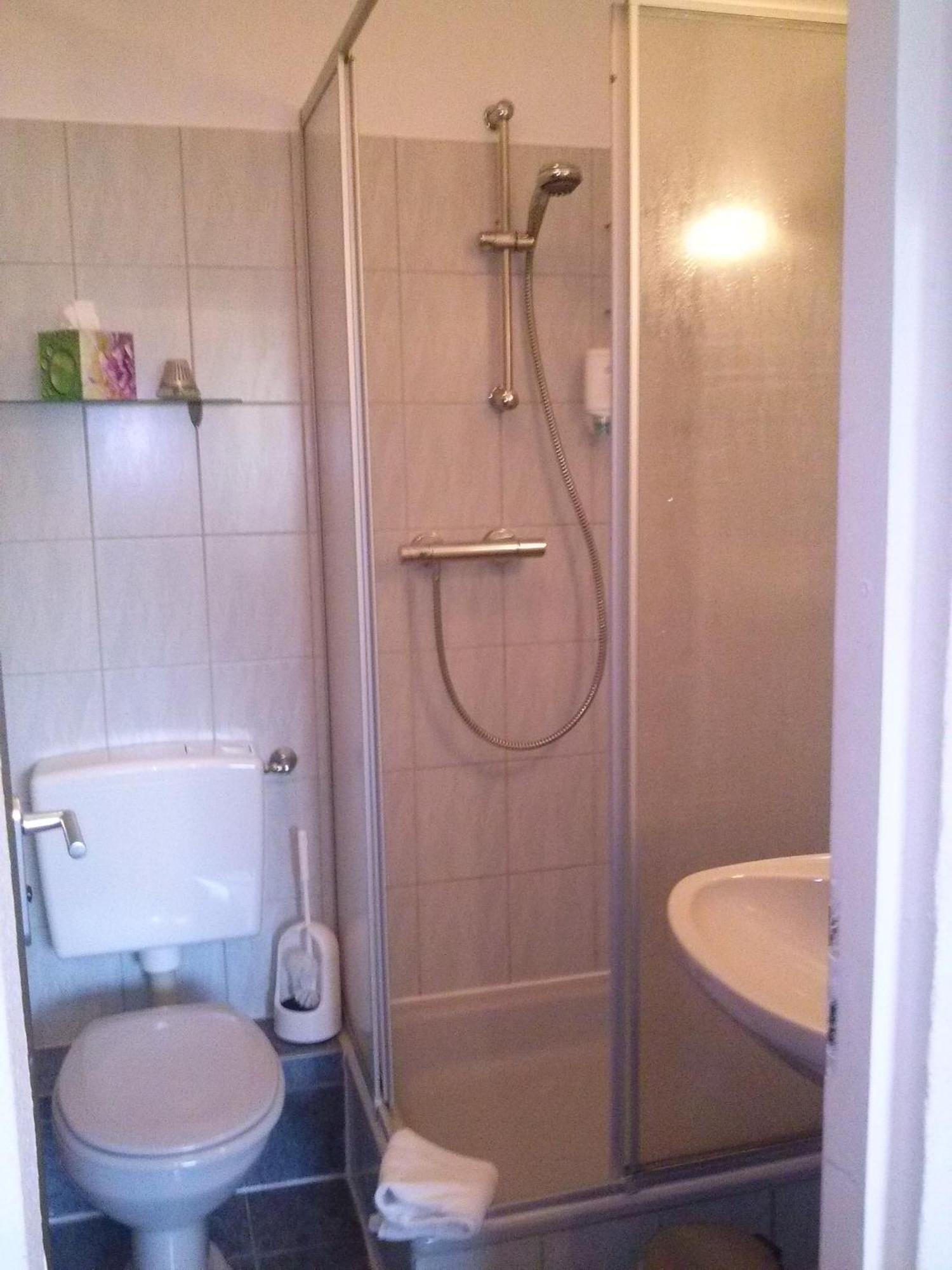 Hotel Garni Am Bowenberg Niederzissen Kamer foto